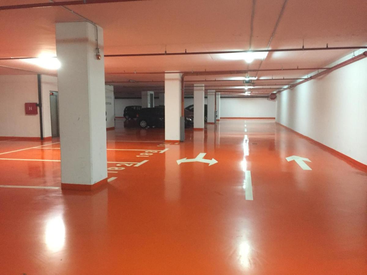 Studio Apartman Krila Wings- Parking In Garage 萨格勒布 外观 照片