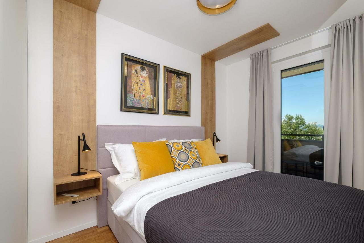 Studio Apartman Krila Wings- Parking In Garage 萨格勒布 外观 照片