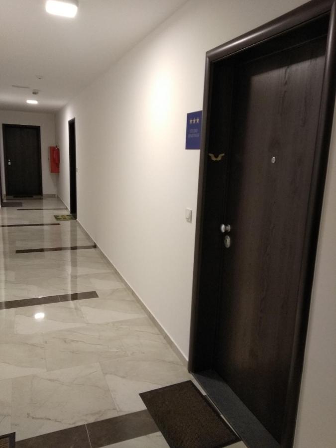 Studio Apartman Krila Wings- Parking In Garage 萨格勒布 外观 照片